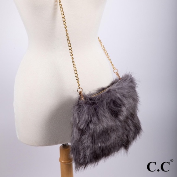 C.C Faux Fur Grey  Cross Body Purse - Picture 3 of 3